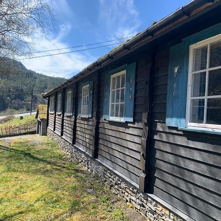 Voss/Bolstad: Peaceful Countryside Cabin/Lodge Bolstadøyri Екстериор снимка